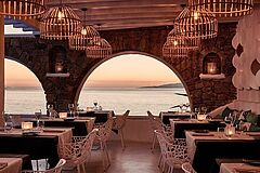 Restaurant Kouros Hotel & Suites 
