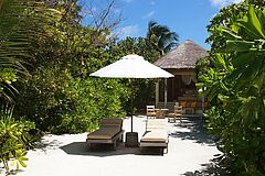 Beach Villa Exterior Six Senses Laamu