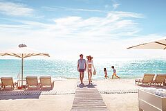Starnd Paar Chalkidiki Sani Asterias Suites