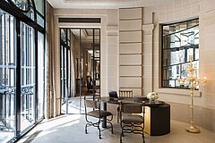 Concierge Paris Hotel de Crillon Rosewood