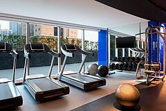 Doha W Doha Hotel & Residences Gym