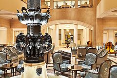 Fountain Lobby Hotel Adlon Kempinski Berlin