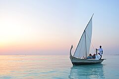 Sunset Sailing Gili Lankanfushi 