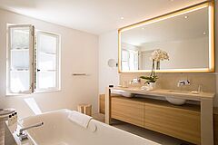 St. Tropez La Reserve Ramatuelle Hotel & Spa Garten Bad