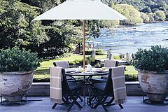 Dining Huka Lodge