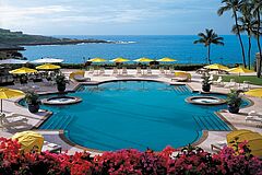 Pool Four Seasons Lana'i at Manele Bay