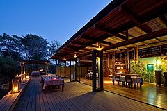 Restaurant Vumbura Plains Camp