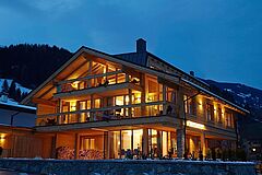 Exterior Nacht ZillerLodge