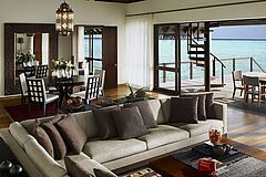 Water Villa Four Seasons Resort Landaa Giraavaru