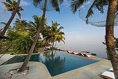 Purity at Lake Vembanad Infinity Pool Infnity Pool Purity at Lake Vembanad