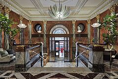 Mandarin Oriental London Entrance Entrance Mandarin Oriental London