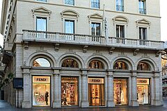 Shopping Fendi Hotel de la Ville, A Rocco Forte Hotel