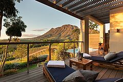 Delaire Graff Estate Luxus Lodge Terrasse und endlose Aussicht Luxus Lodge Terrasse und endlose Aussicht Delaire Graff Estate