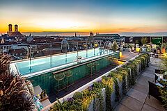 Mandarin Oriental Muenchen - Lounge Außen Sommer Lounge außen Sommer - Mandarin Oriental Muenchen