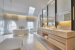 Bathroom COMO The Treasury