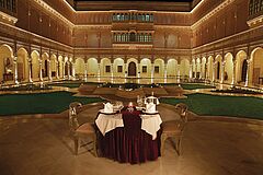 Romantisches Dinner Suryagarh