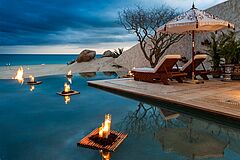 Las Ventanas al Paraiso, A Rosewood Resort Pool Night Pool Night Las Ventanas al Paraiso, A Rosewood Resort