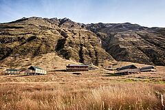 General View Minaret Station