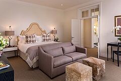 LEEU House Schlafzimmer Schlafzimmer LEEU House