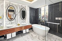 Mandarin Oriental Muenchen - Presidential Suite Bathroom Presidential Suite Bathroom - Mandarin Oriental Muenchen
