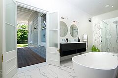 The Marlborough Lodge Bathroom Bathroom The Marlborough Lodge