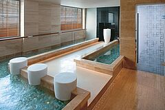 Mandarin Oriental Hong Kong - Kneipp Pool Kneipp Pool - Mandarin Oriental Hong Kong