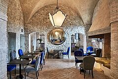 COMO Castello Del Nero La Taverna La Taverna COMO Castello Del Nero