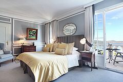 Althoff Hotel Villa Belrose Top Floor Suite Top Floor Suite Althoff Hotel Villa Belrose