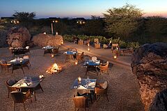 Abu Dhabi Anantara Sir Bani Yas Island Al Sahel Villa Resort Dinner Dinner Abu Dhabi Anantara Sir Bani Yas Island Al Sahel Villa Resort