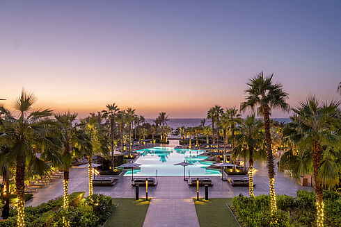 Dubai -  Banyan Tree