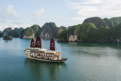 Heritage Line Ylang - Lan Ha Bay Heritage Line Ylang - Lan Ha Bay