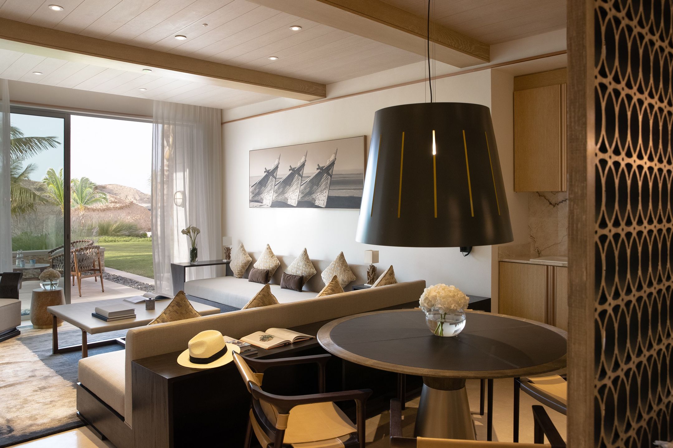 High_resolution_300dpi-Jumeirah Muscat Bay – 2 Bedroom Summerhouse – Living Room 2