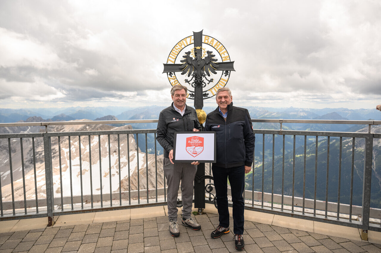 Die Tiroler Zugspitzbahn feiert 100 Jahre Bestehen.